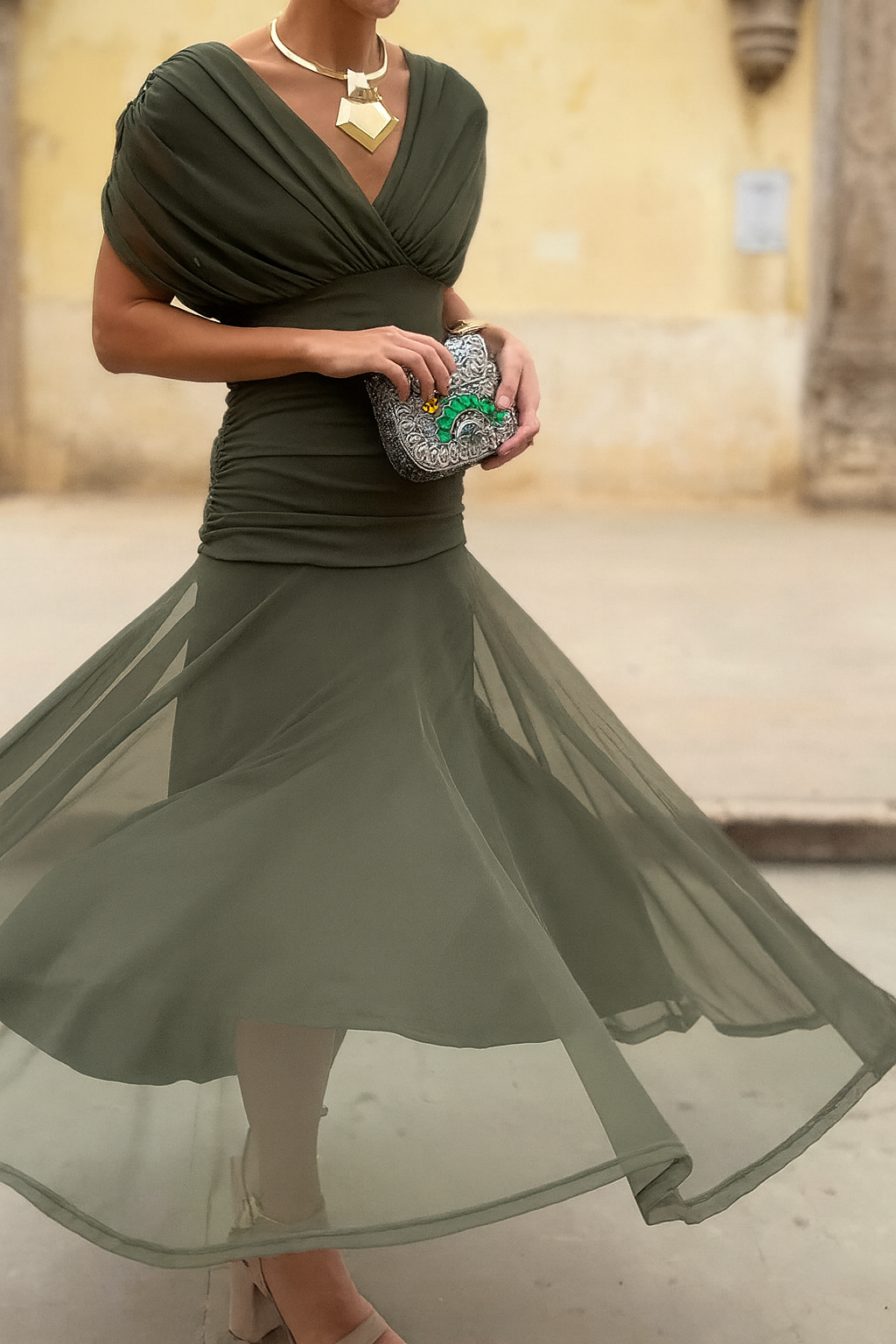 Elegantes Boutonniere-Kleid aus Mesh für Damen